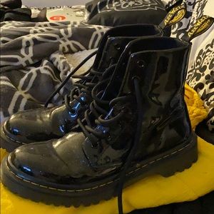 Doc martins size 6